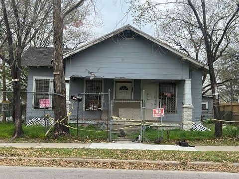 Single Family Residence in Houston TX 901 Quitman Street.jpg