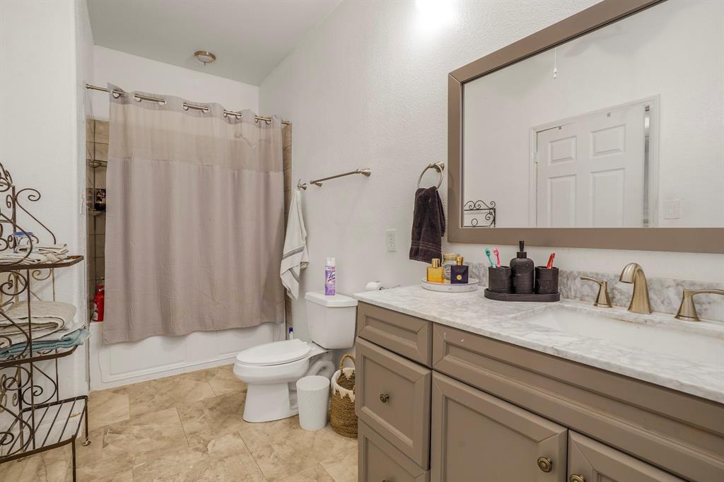 20547 Crosby Eastgate Road, Crosby, Texas image 38