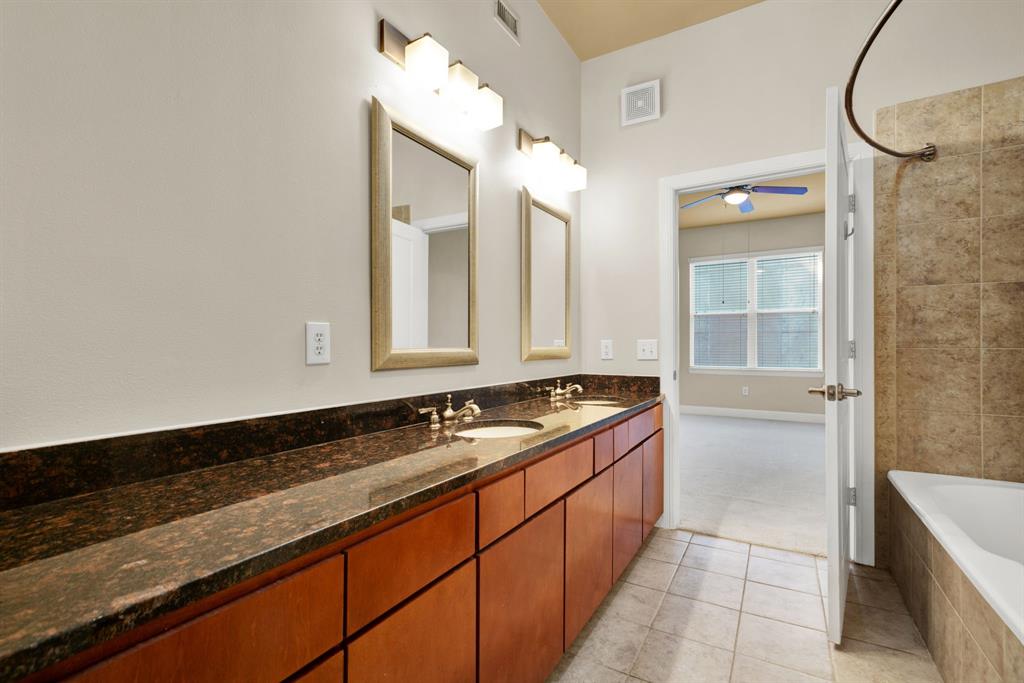 300 St Joseph Parkway #307, Houston, Texas image 11