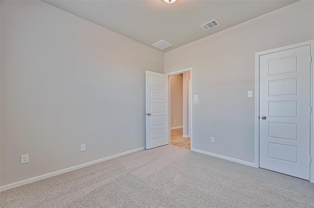 22007 Oia Island Drive, Hockley, Texas image 19