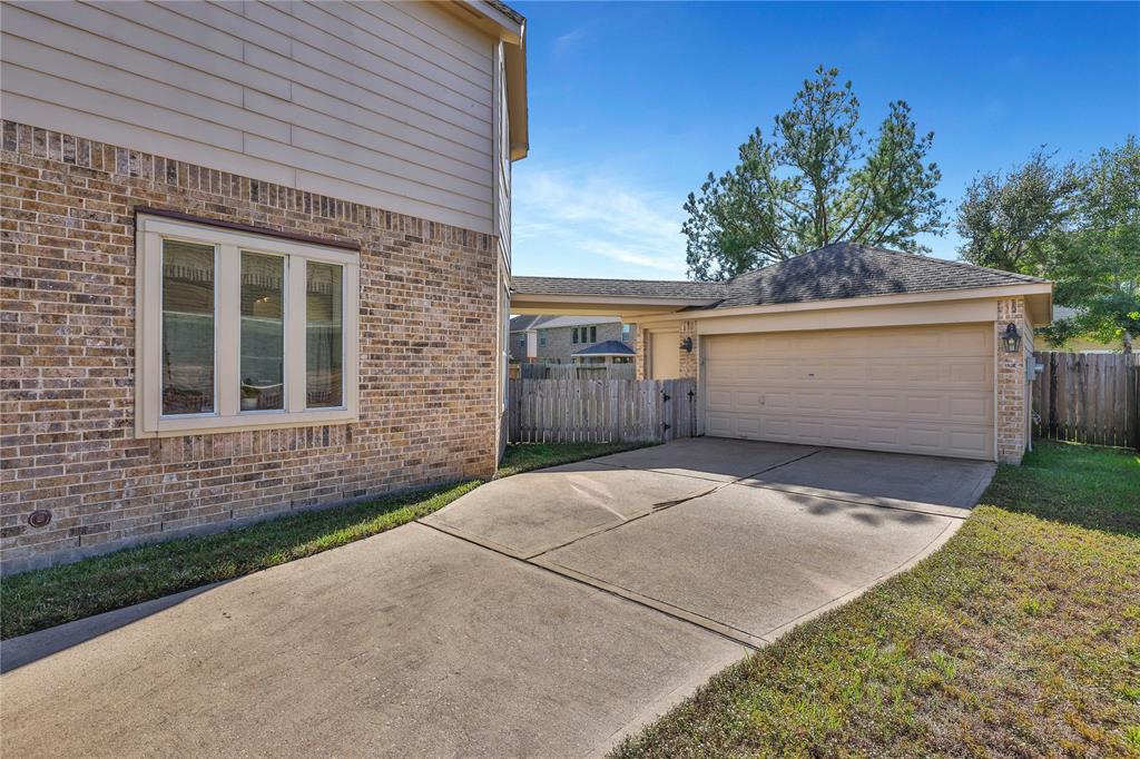 19815 Stanton Lake Drive, Cypress, Texas image 46
