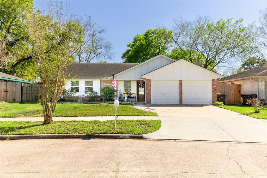 13755 Shirebrook Drive, Sugar Land, Texas image 2