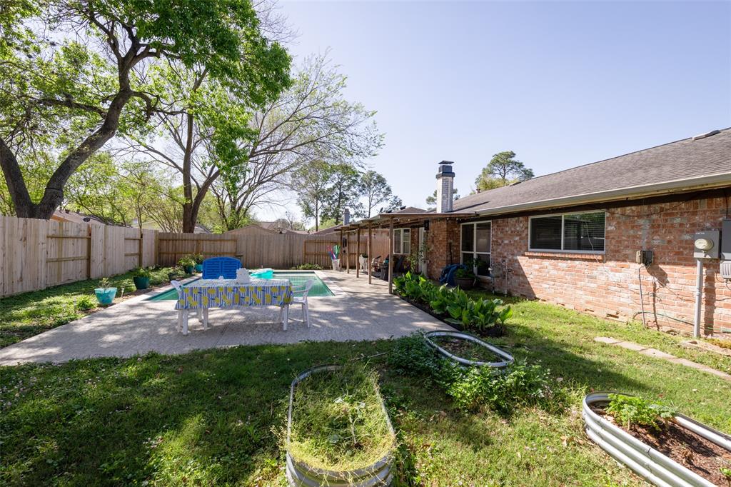 13755 Shirebrook Drive, Sugar Land, Texas image 32