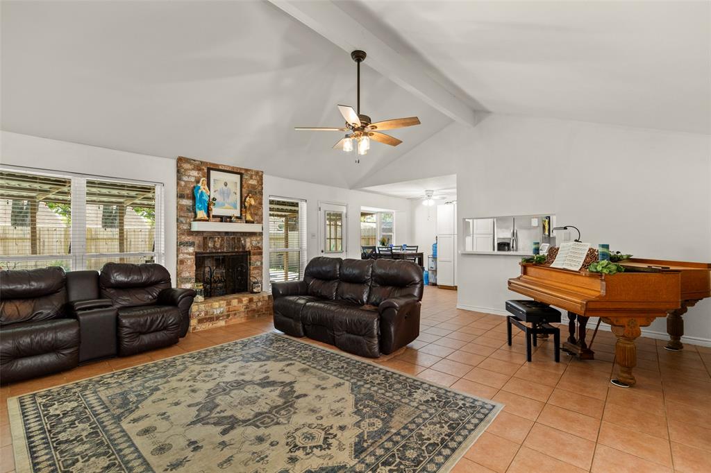 13755 Shirebrook Drive, Sugar Land, Texas image 6