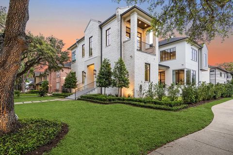 Single Family Residence in Bellaire TX 4815 Holly Street.jpg