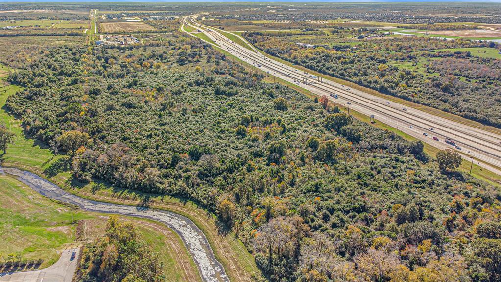 S Highway 288, Manvel, Texas image 13