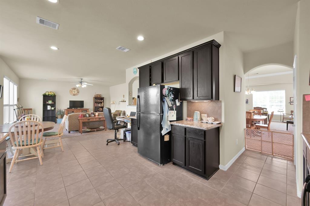 241 Lake Estates Drive, Montgomery, Texas image 18