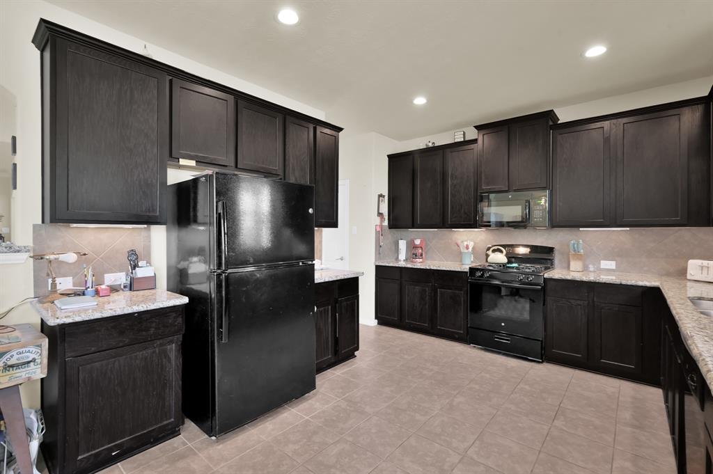 241 Lake Estates Drive, Montgomery, Texas image 12