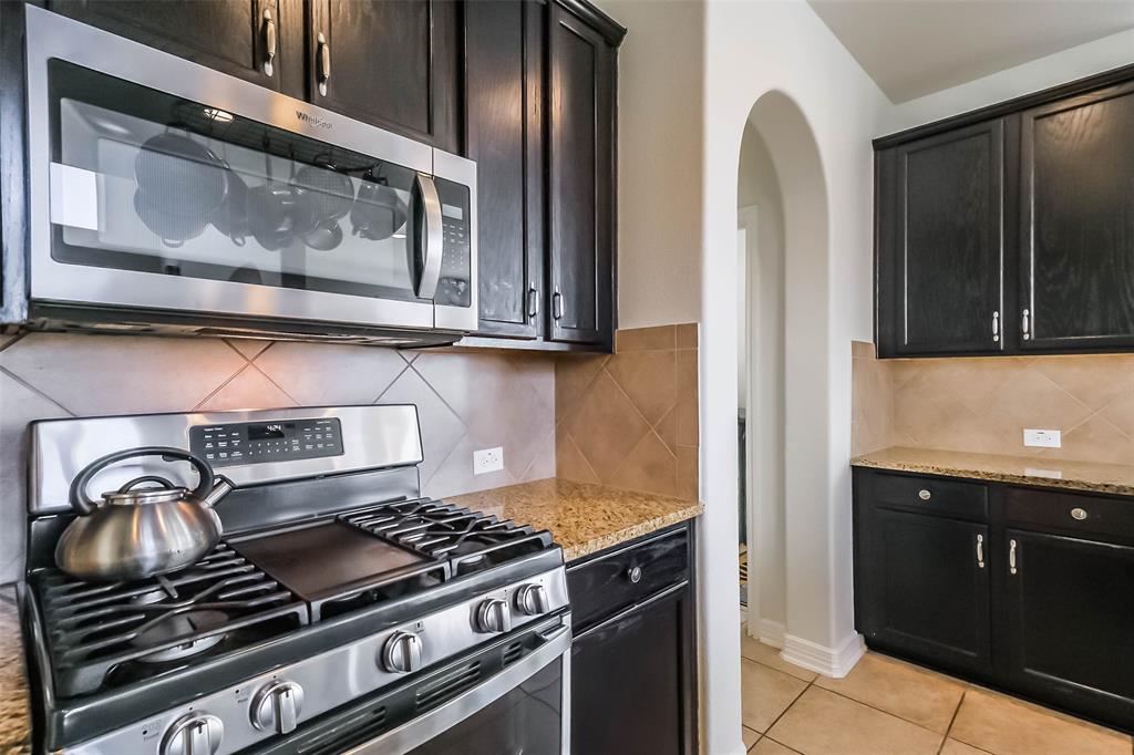9979 Manor Spring Lane, Brookshire, Texas image 7
