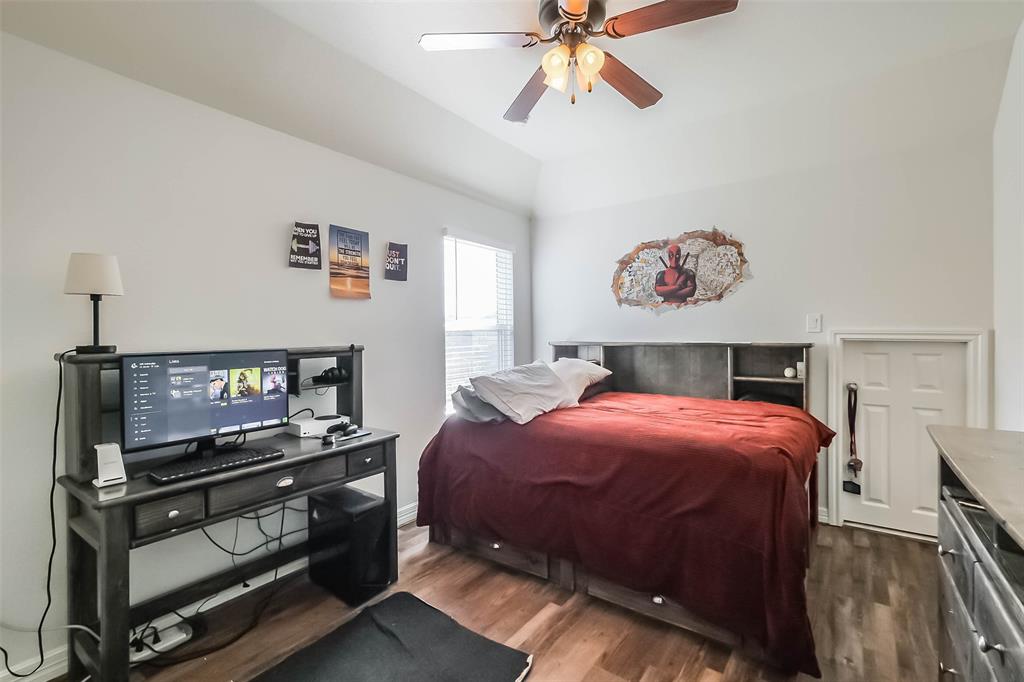 9979 Manor Spring Lane, Brookshire, Texas image 33