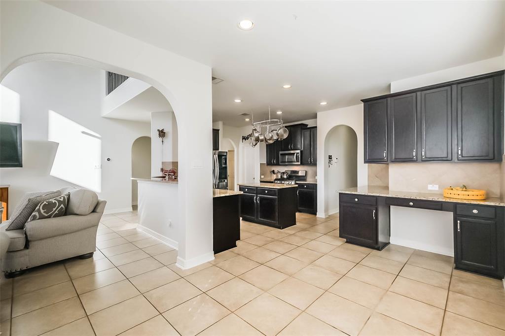 9979 Manor Spring Lane, Brookshire, Texas image 10