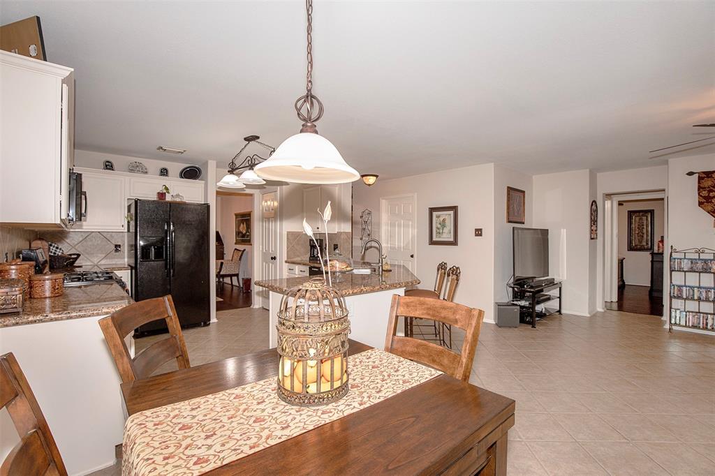 7427 Forestay Lane, Baytown, Texas image 14