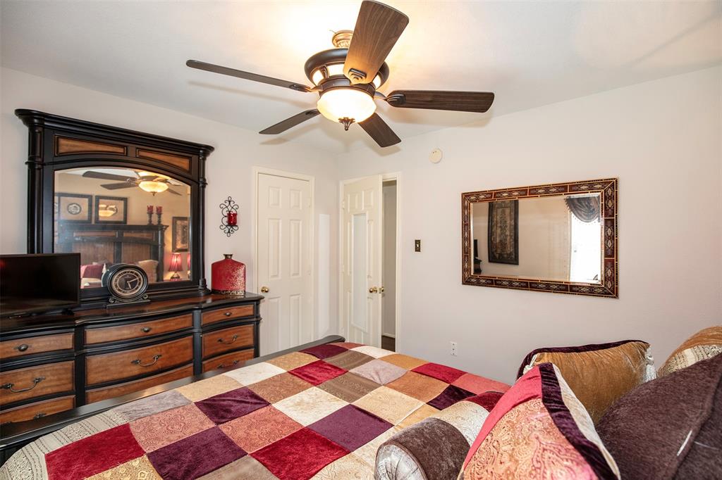 7427 Forestay Lane, Baytown, Texas image 22