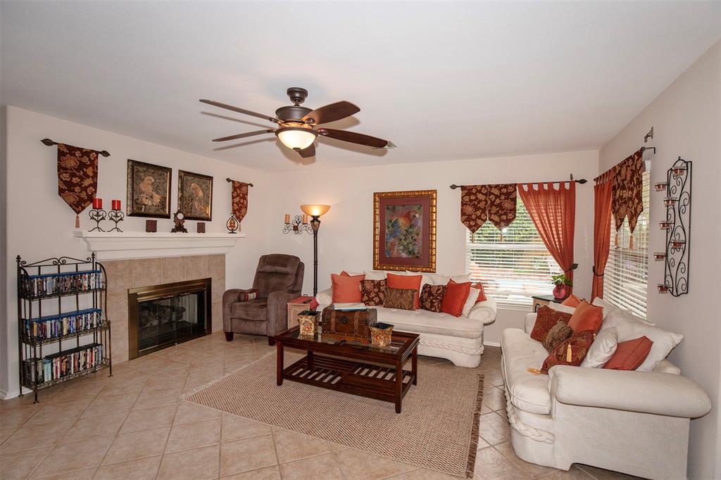 7427 Forestay Lane, Baytown, Texas image 15