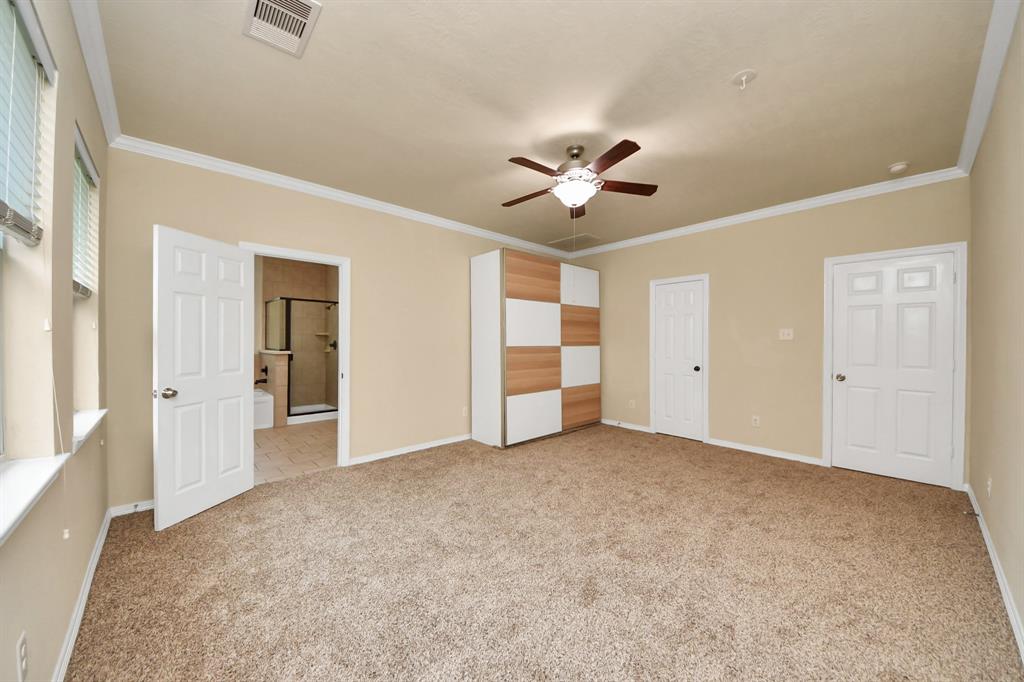 302 Shady Glen Lane, Conroe, Texas image 29