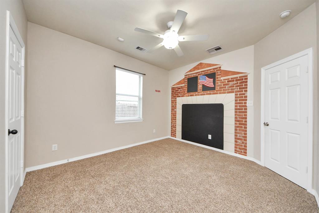 302 Shady Glen Lane, Conroe, Texas image 39