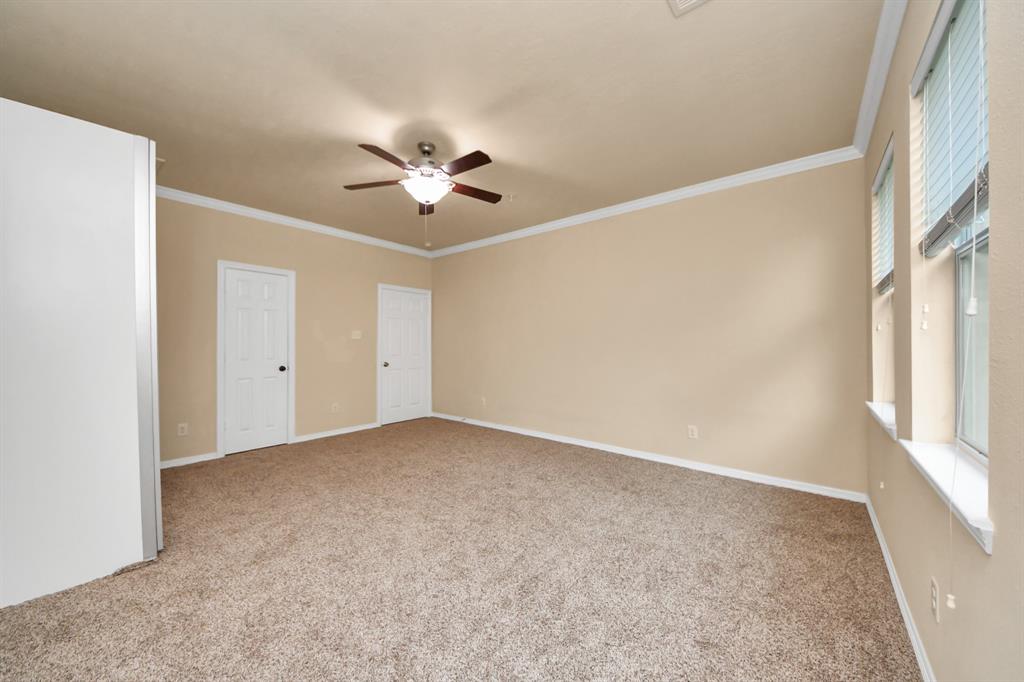 302 Shady Glen Lane, Conroe, Texas image 40