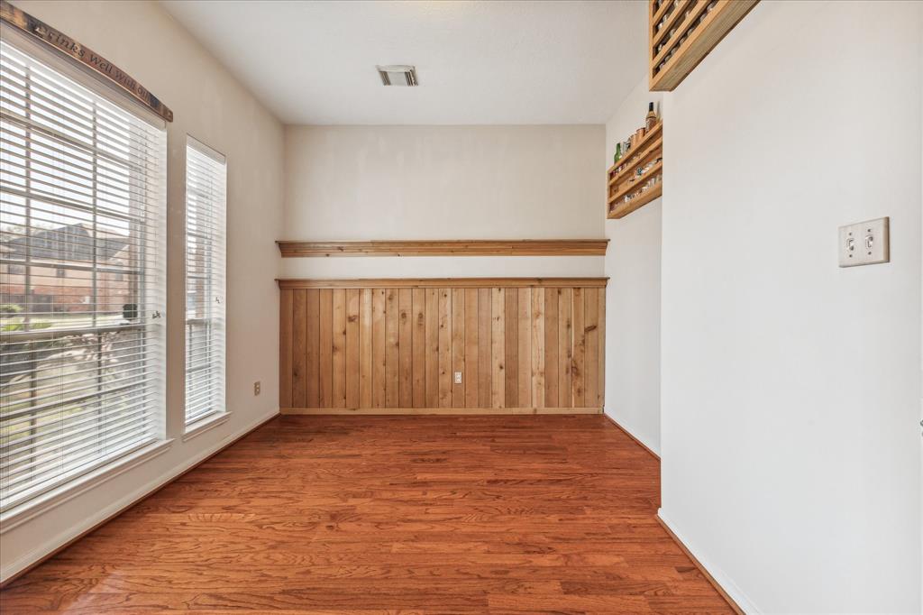 1426 Pine Forest Drive, Pearland, Texas image 20