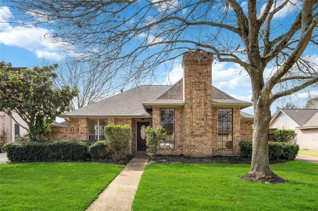 6406 Gleneagles Drive, Pasadena, Texas image 2