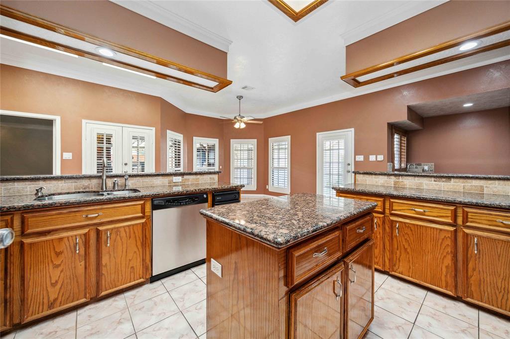 6406 Gleneagles Drive, Pasadena, Texas image 12