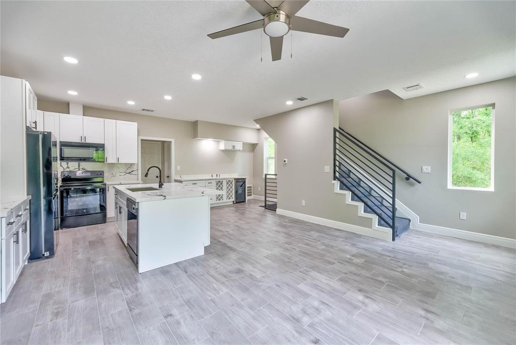 107 Cloverdale, Livingston, Texas image 7
