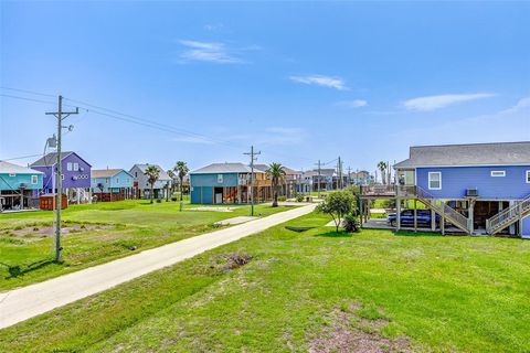 A home in Crystal Beach