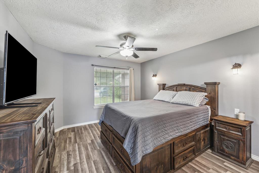 33326 Cottonwood Bend, Magnolia, Texas image 12