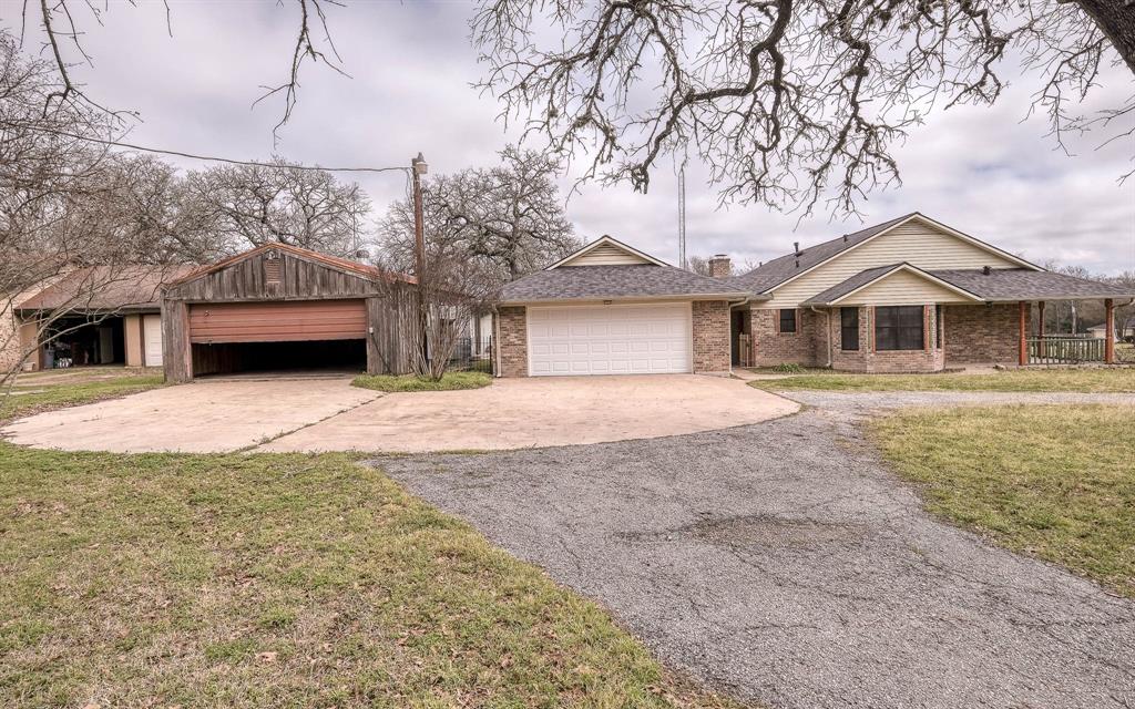 2101 N Berlin Road, Brenham, Texas image 33