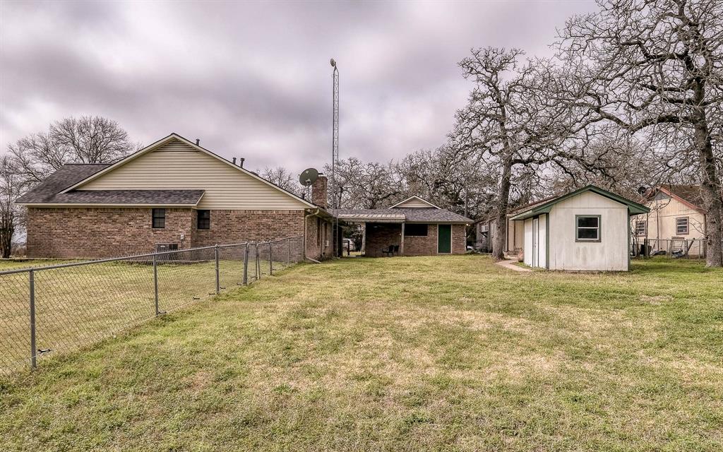 2101 N Berlin Road, Brenham, Texas image 31