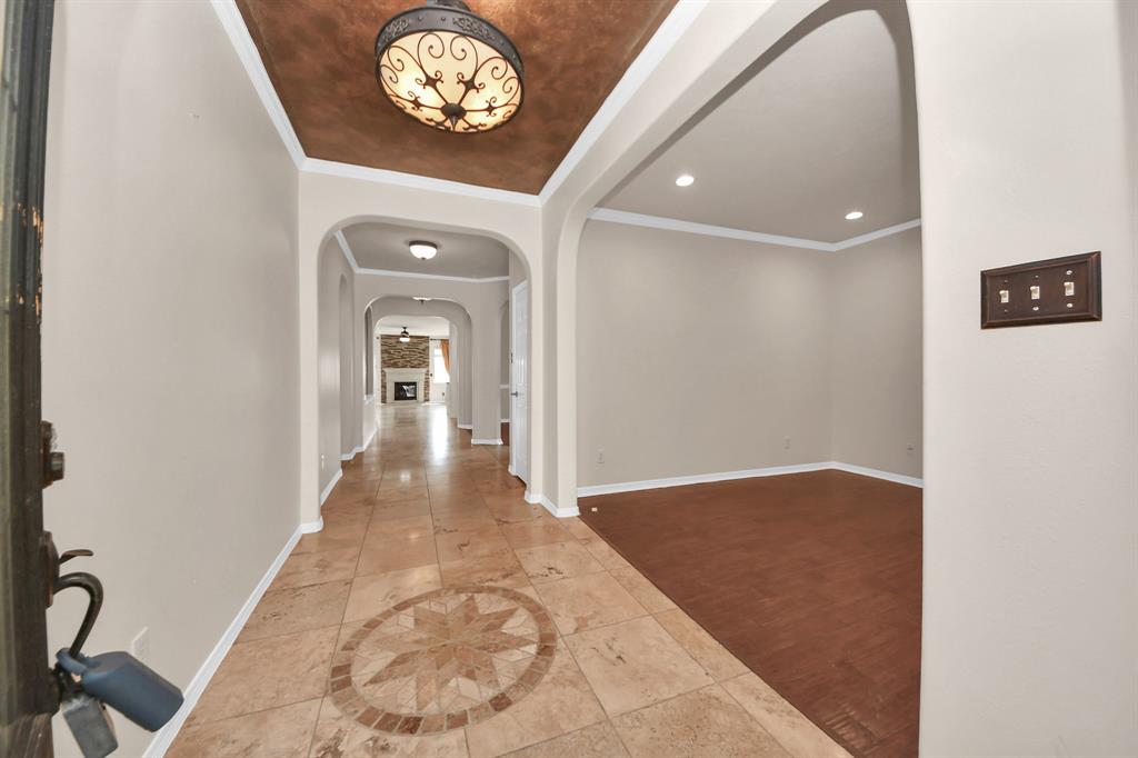 1805 Jasmine Hollow Lane
