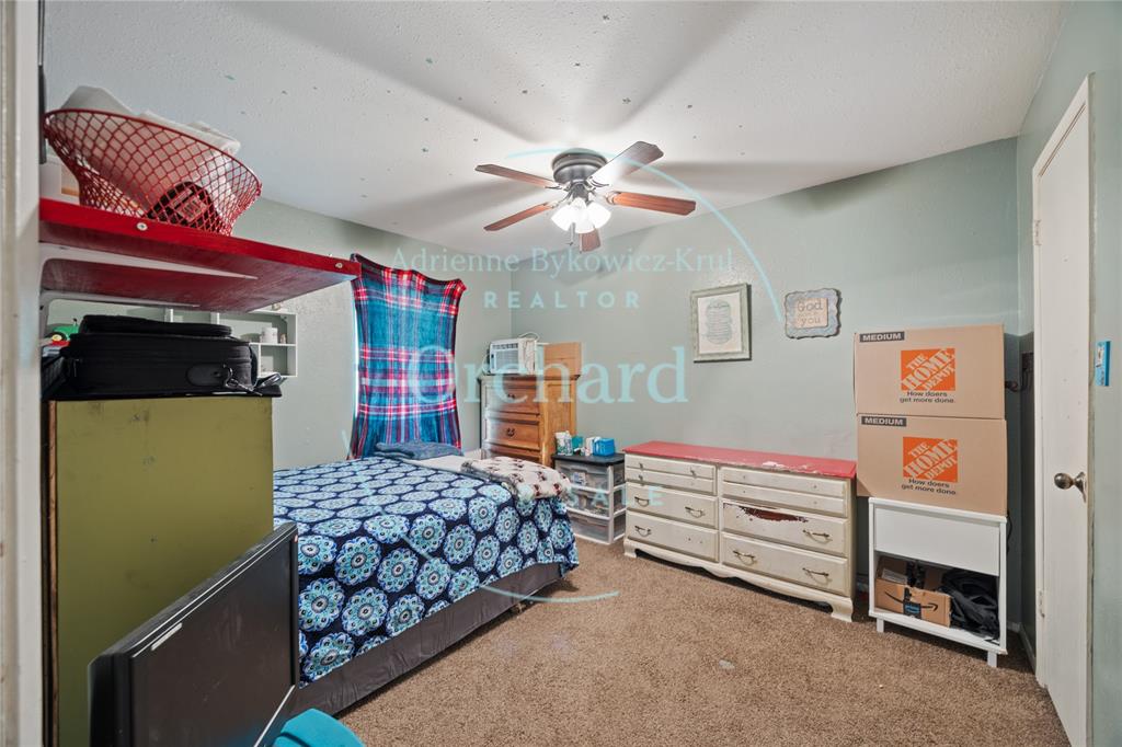 112 N Forest Drive