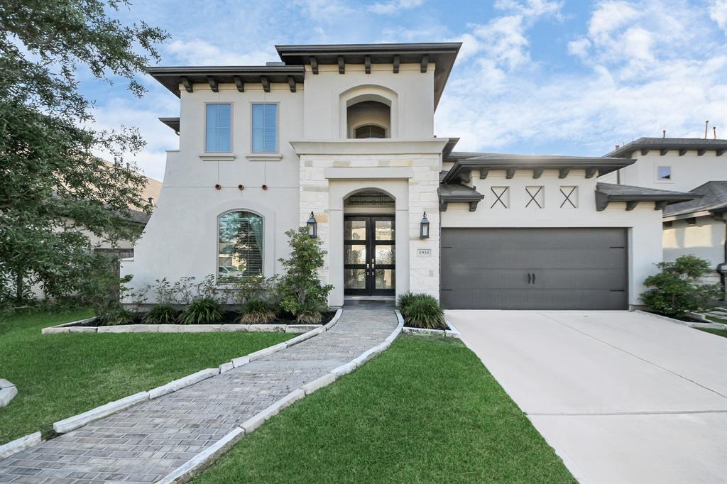 1935 Creekwood Cove
