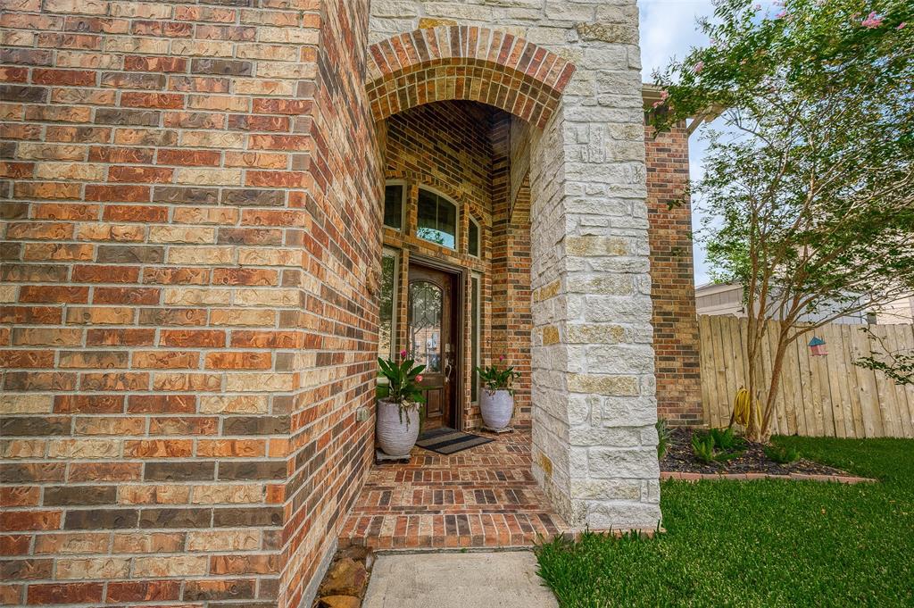 12022 Eagle Ridge Drive, Mont Belvieu, Texas image 4