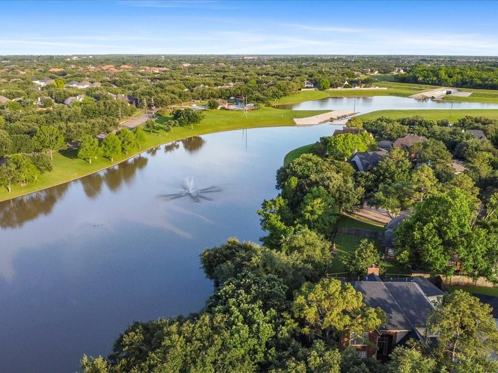 property-search 4 4614 Jamaica Drive