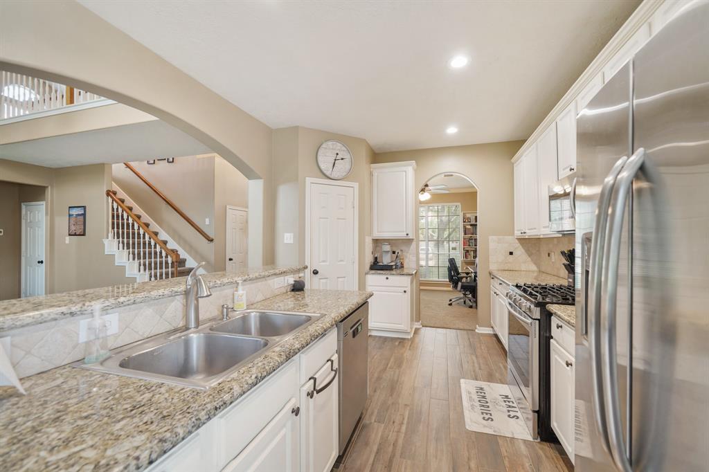 20322 Stone Falls Court, Cypress, Texas image 14