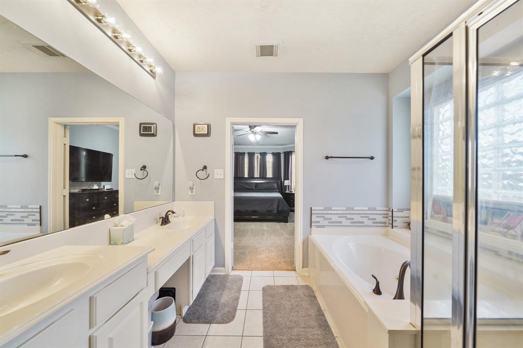 20322 Stone Falls Court, Cypress, Texas image 18