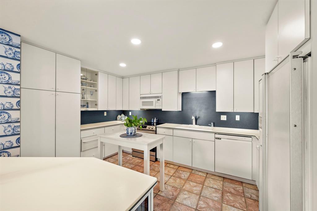 2601 S Broadway Street #32, La Porte, Texas image 16