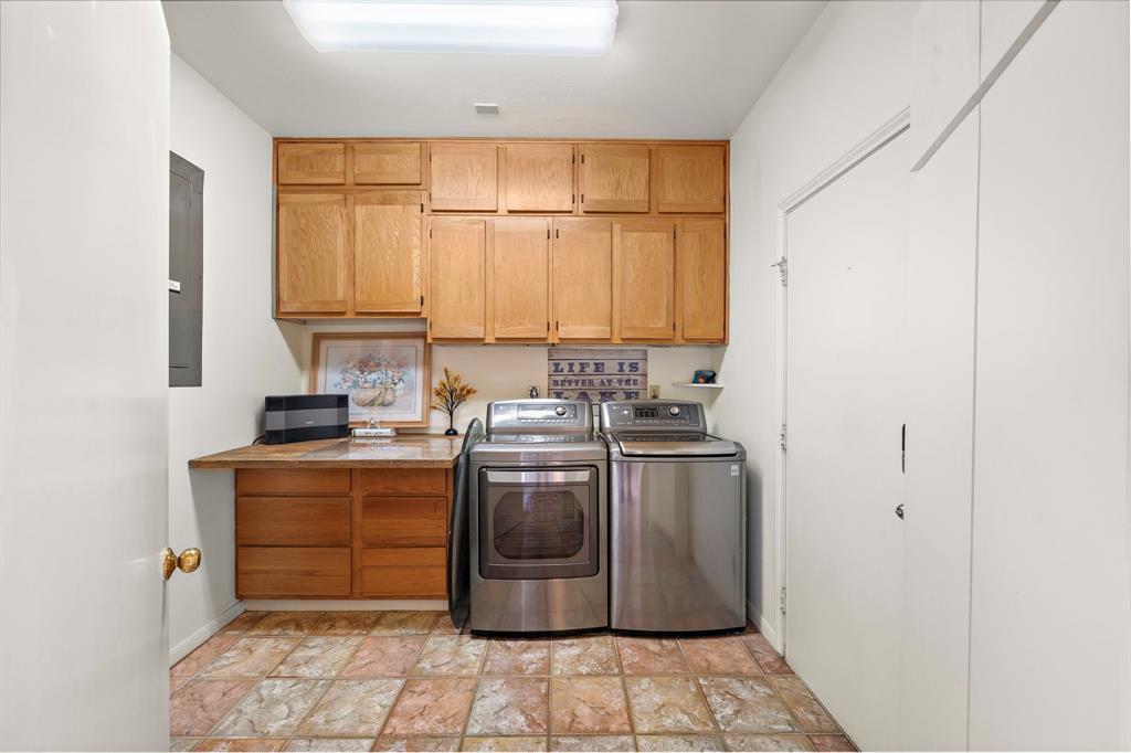 2601 S Broadway Street #32, La Porte, Texas image 21
