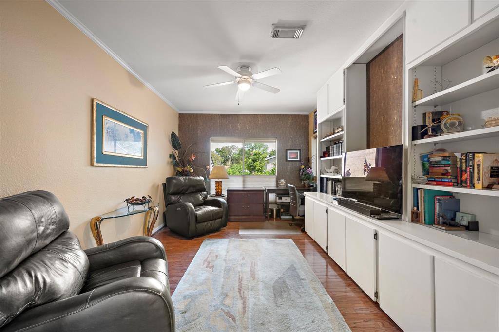 2601 S Broadway Street #32, La Porte, Texas image 8