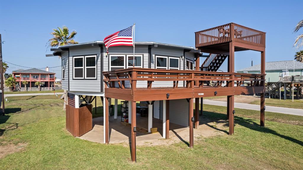 702 Seashell Drive