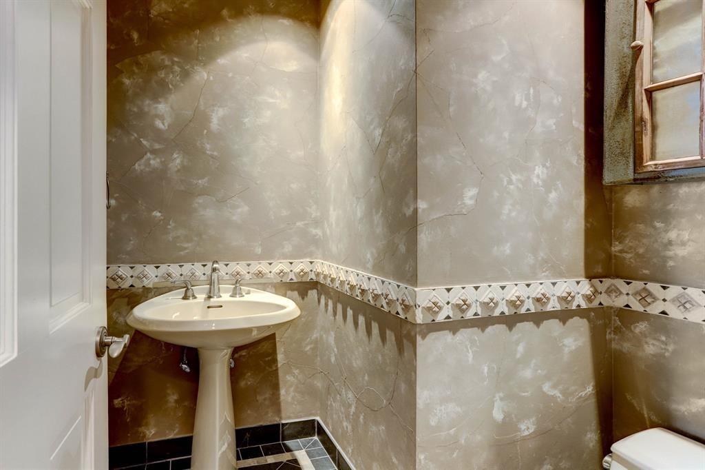 1111 Hermann Drive #8E-2, Houston, Texas image 19