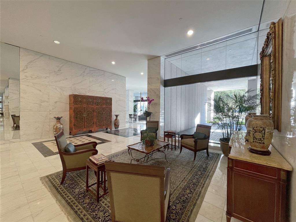 1111 Hermann Drive #8E-2, Houston, Texas image 25