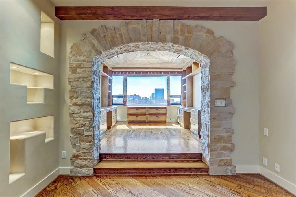 1111 Hermann Drive #8E-2, Houston, Texas image 13