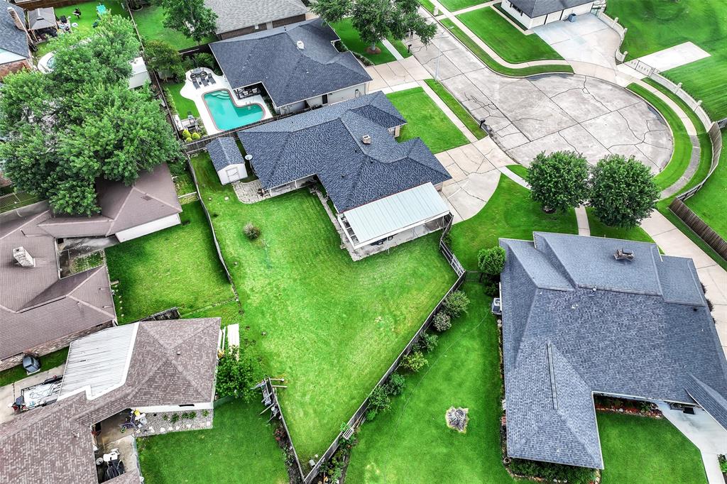 905 N Amy Drive, Deer Park, Texas image 23