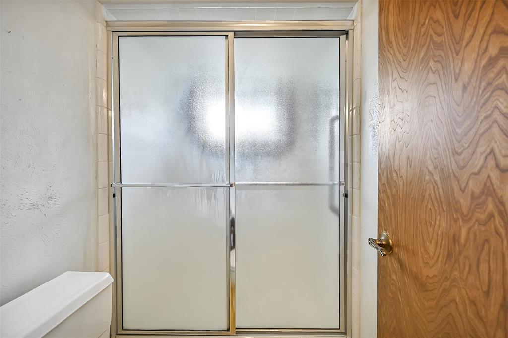 905 N Amy Drive, Deer Park, Texas image 15