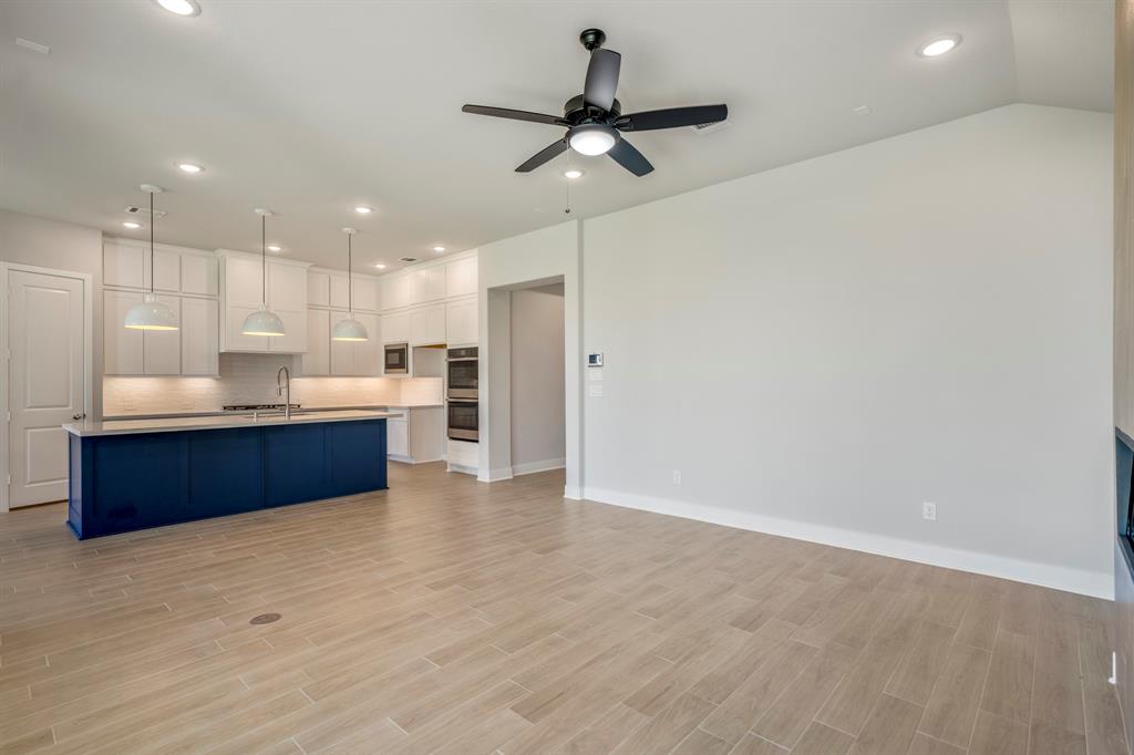 17311 Sunflower Petals Trail, Conroe, Texas image 12