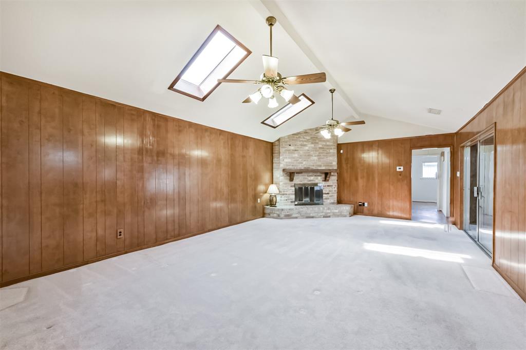 17707 Smooth Rock Falls Drive, Spring, Texas image 6