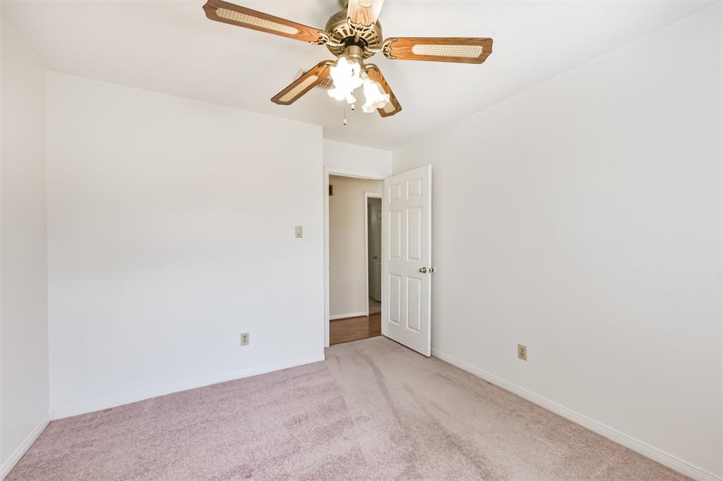 17707 Smooth Rock Falls Drive, Spring, Texas image 26