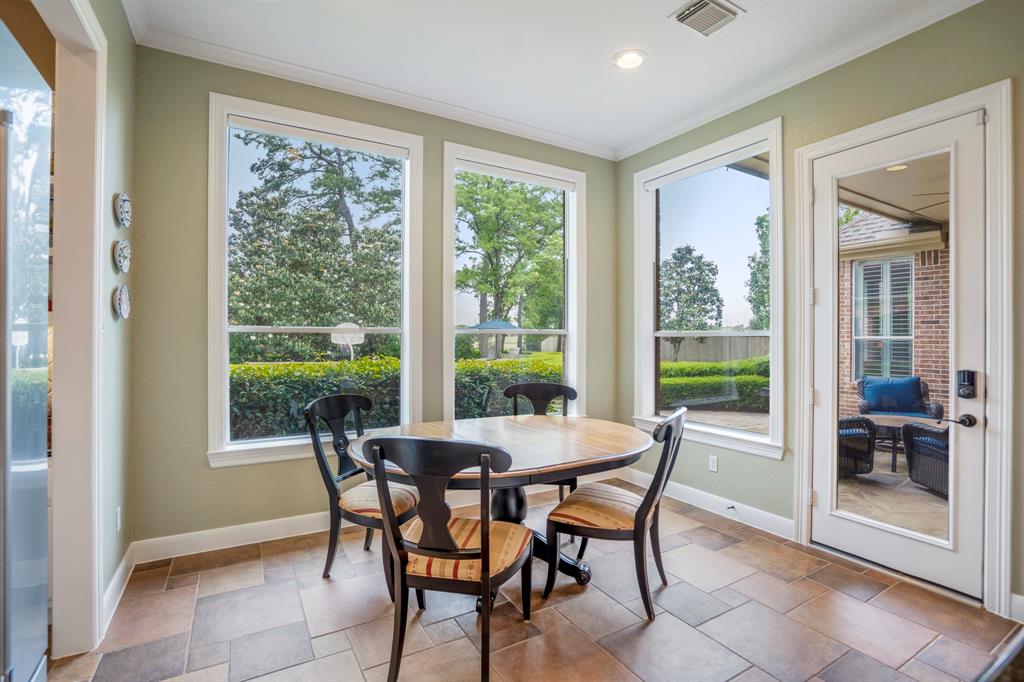 102 Manor Lake Estates Drive, Spring, Texas image 17