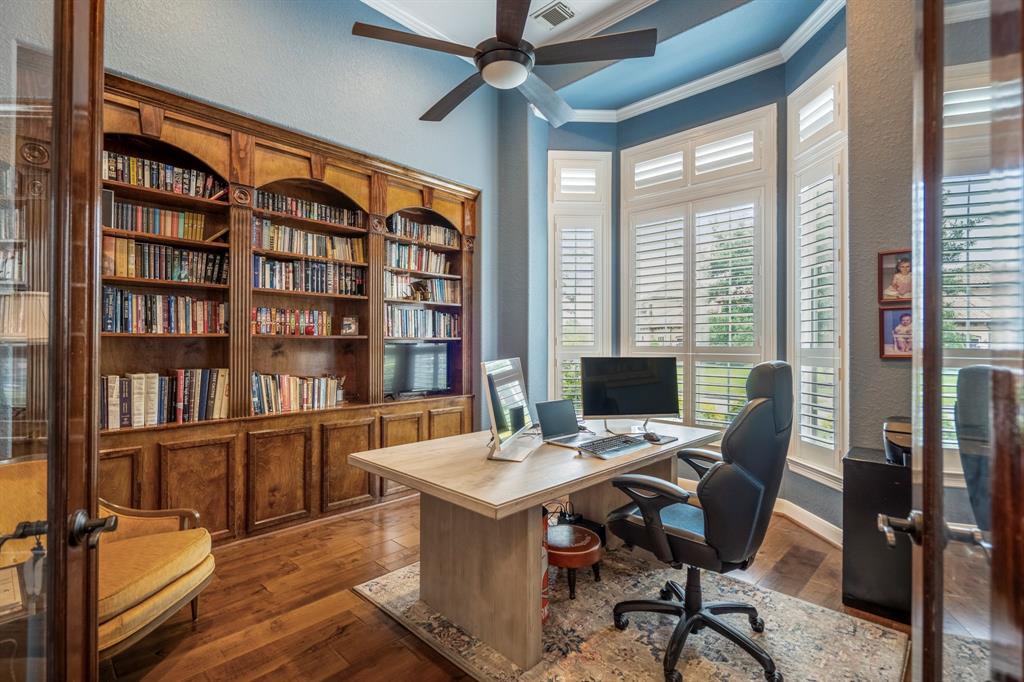 102 Manor Lake Estates Drive, Spring, Texas image 6